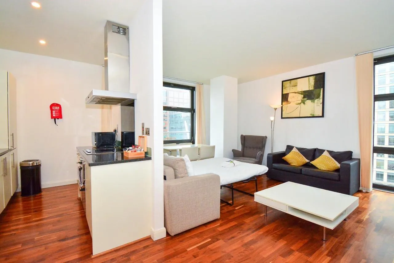 Canary Wharf - Corporate River View Apartments Londra